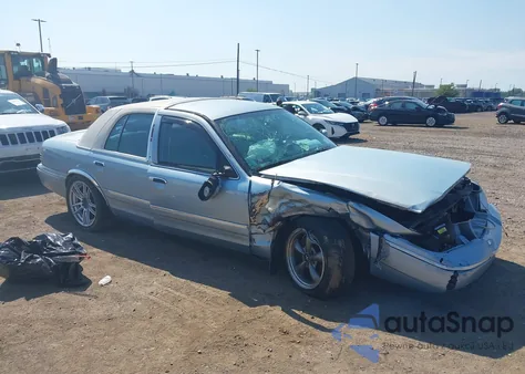 2004 Mercury Grand Marquis Gs из США, поврежденный, VIN 2MEFM74WX4X672773